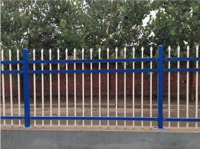 销售现货锌钢护栏喷塑小区围墙护栏厂区公园院墙隔离栅铁艺围栏